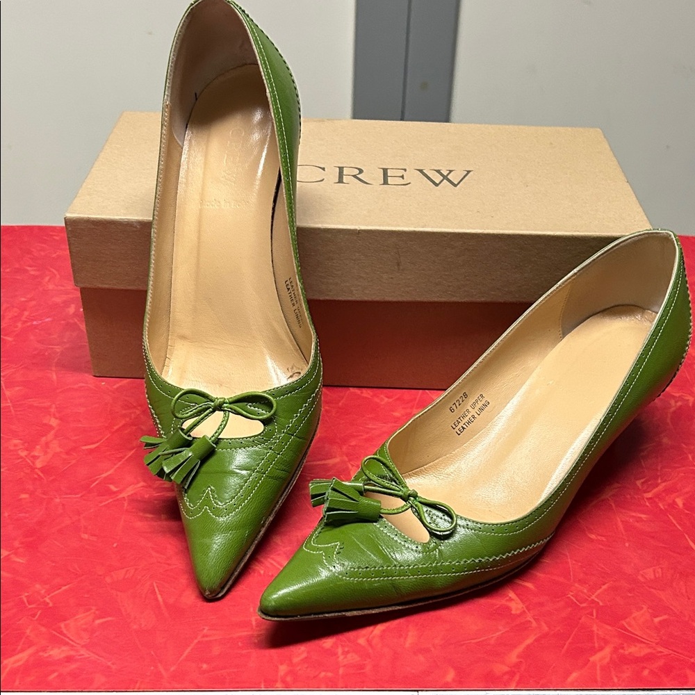 J. Crew Vibrant Green Pointed Heels with Tassels